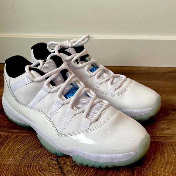 JORDAN 11 RETRO LOW US M9